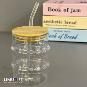 0305 ماگ اسموتی پیرکس درب چوبی