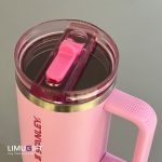 ماگ نی‌دار استنلی نیوکالکشن بدون نشتی 40oz مدل تامبلر رنگ صورتی- کد 0396 - Image 4