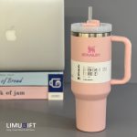 ماگ استنلی نی دار 40oz کوئنچر طرح تامبلر (Stanley) کد 0446 - Image 2
