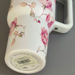 ماگ استنلی گلدار جعبه کادویی 40oz سفید صورتی (Stanley) کد 0564 - تصویر 5