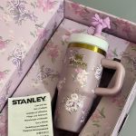 ماگ استنلی مینی گلدار بنفش 14oz جعبه کادویی (Stanley) کد 0555 - تصویر 3
